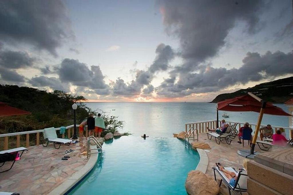 Divi Little Bay Beach Resort Philipsburg  Ngoại thất bức ảnh