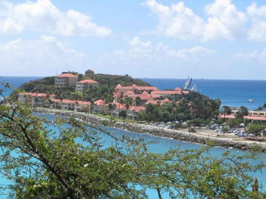 Divi Little Bay Beach Resort Philipsburg  Ngoại thất bức ảnh